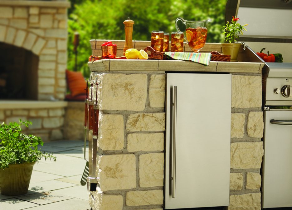 The Key to Having the Coolest Outdoor Kitchen